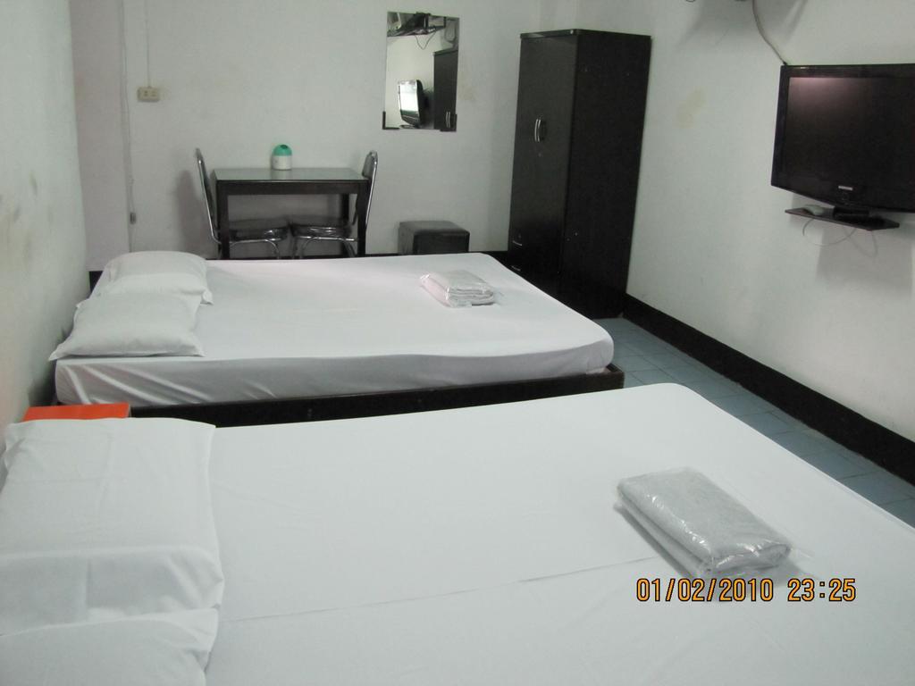 Nr Guesthouse Bangkok Room photo